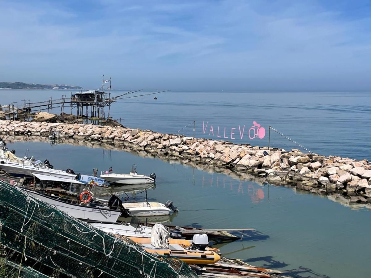 La Casetta Di Lorenzo لانشانو المظهر الخارجي الصورة